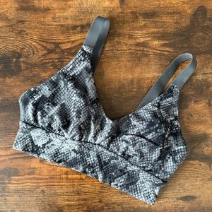 AERIE OFFLINE Gray Snake Print Sports Bra